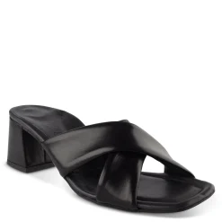 Lauren Sandal|Paul Green